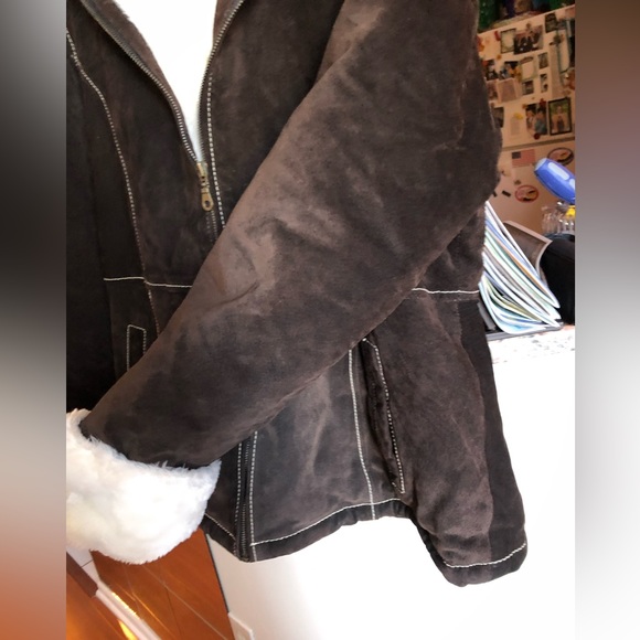 Vintage Hooded Chocolate Brown Suede Winter Coat- Size Medium - Picture 6 of 6